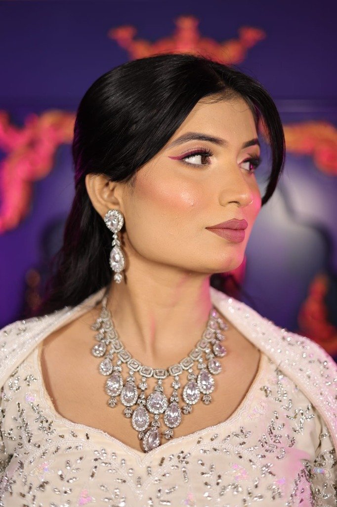 Preeti, founder and lead luxury bridal makeup artist of Aura By Preetti